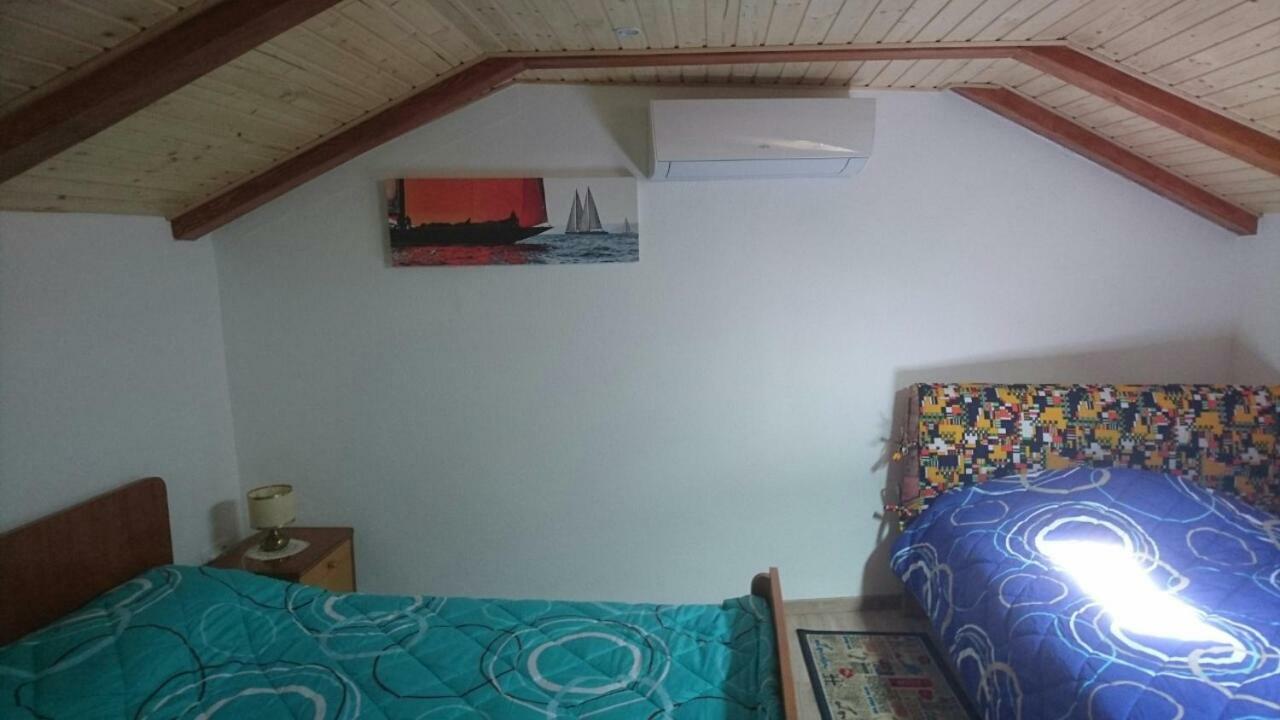Holiday Home Nika Omišalj Εξωτερικό φωτογραφία