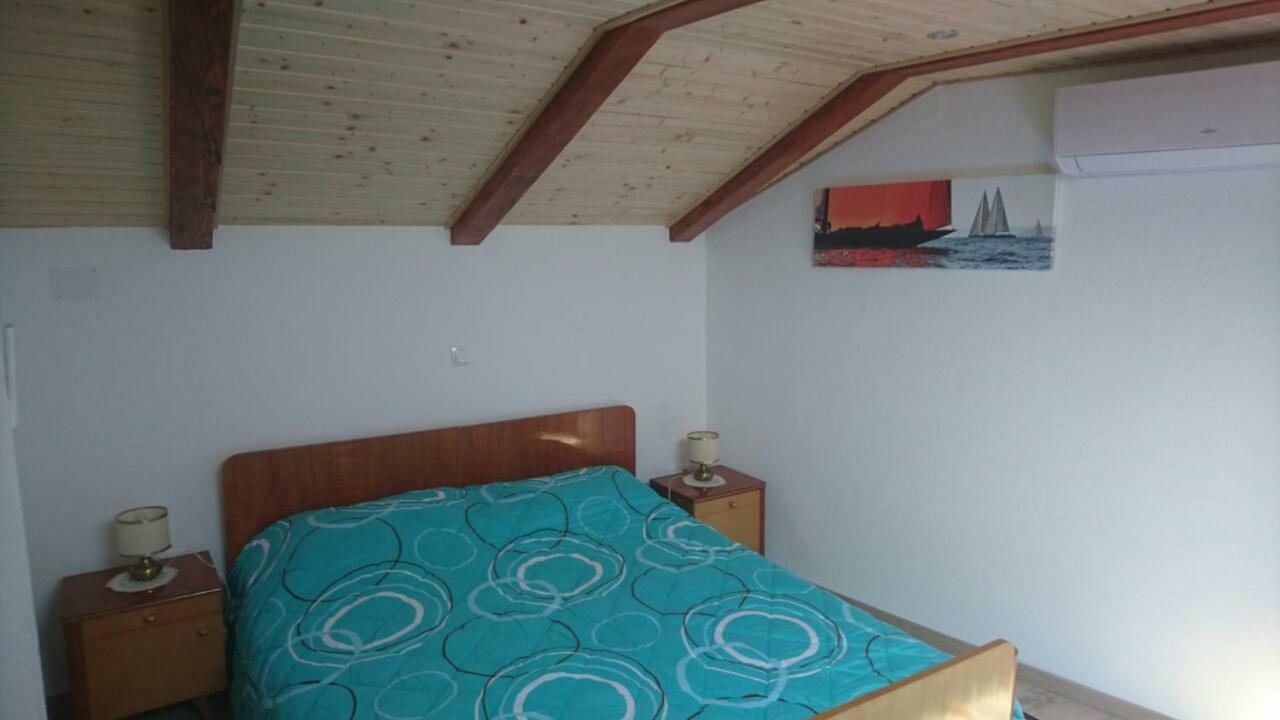 Holiday Home Nika Omišalj Εξωτερικό φωτογραφία